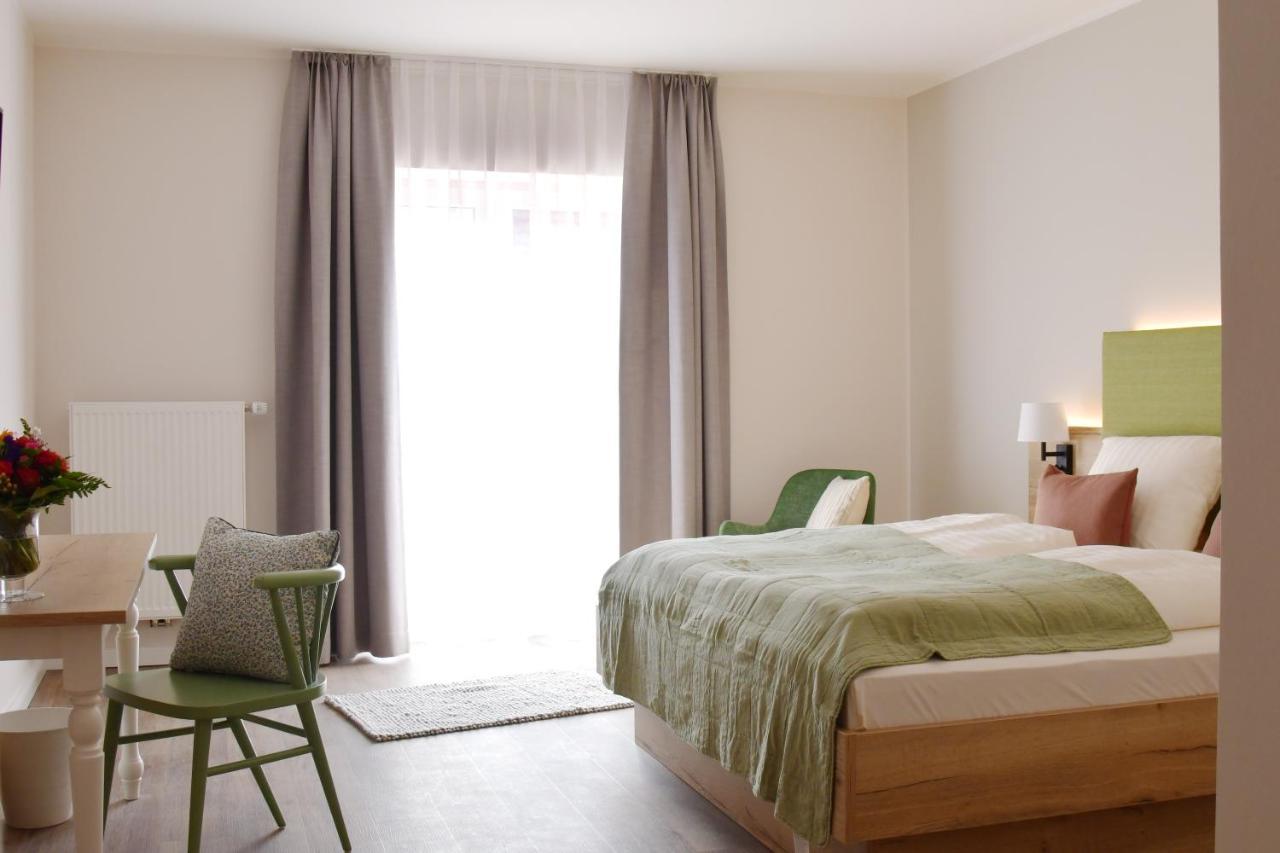 Basthorst  Landhaus Hamester - Hotel & Restaurant מראה חיצוני תמונה